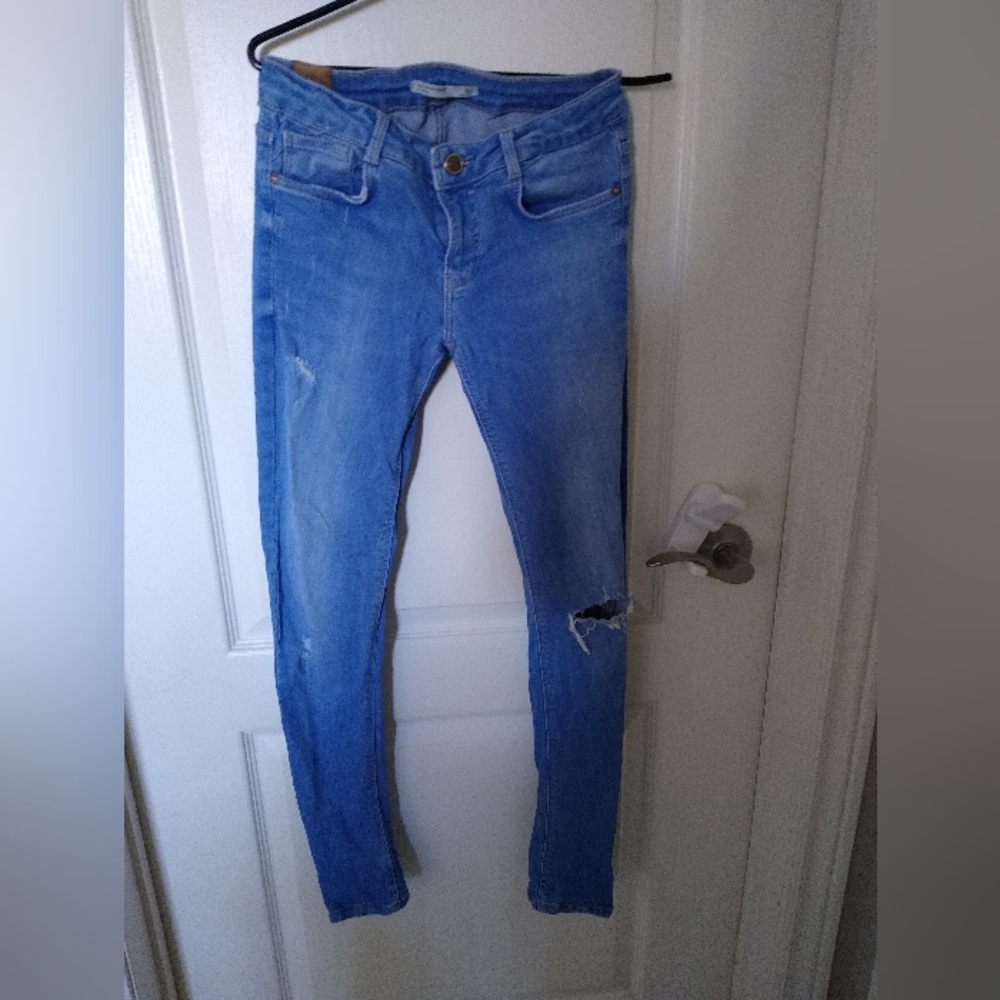 Zara ripped skinny jeans